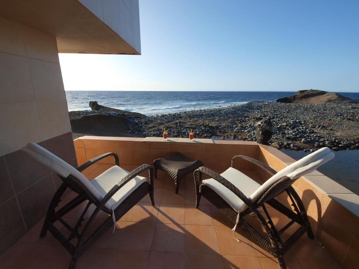 Sunrise Directly At The Sea Apartment La Mareta Exterior photo