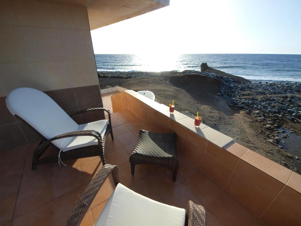 Sunrise Directly At The Sea Apartment La Mareta Exterior photo